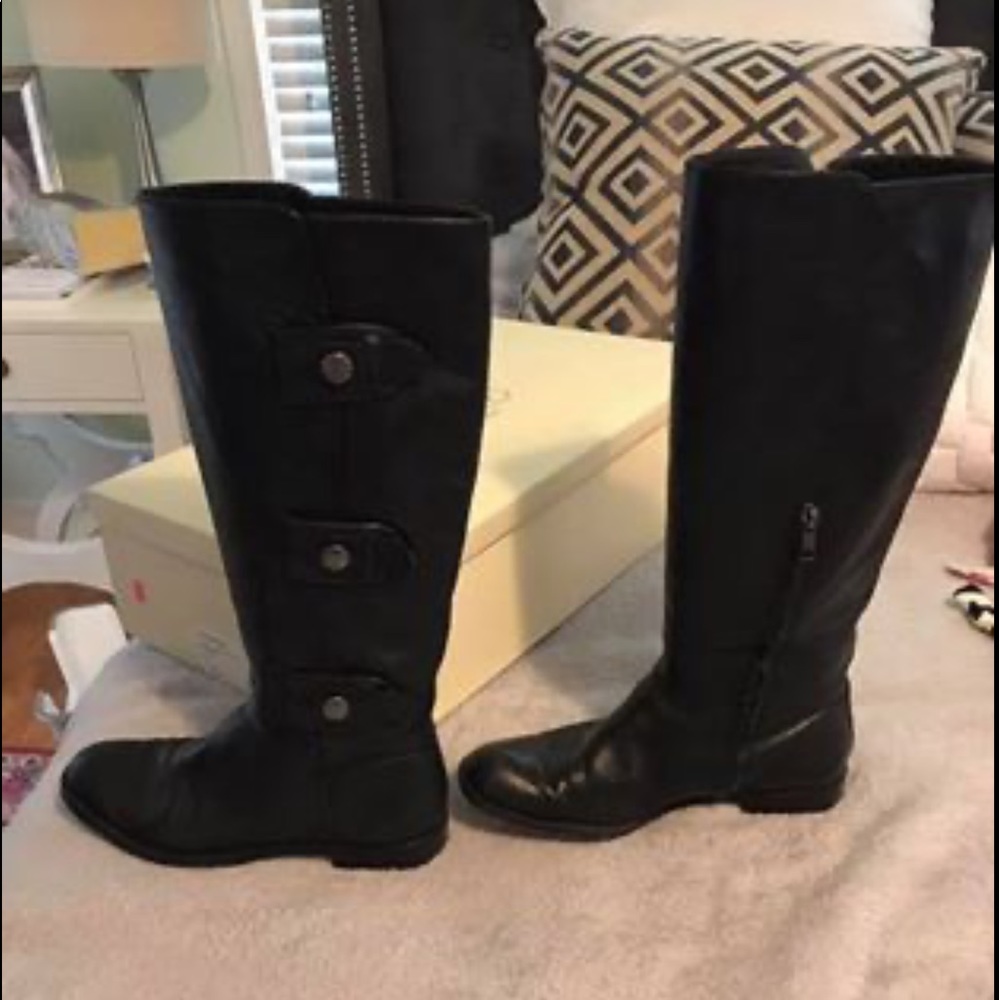 COACH black boots with buttons size 7.5